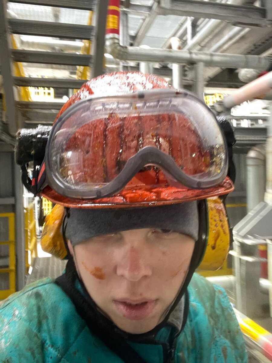 Заводские будни.