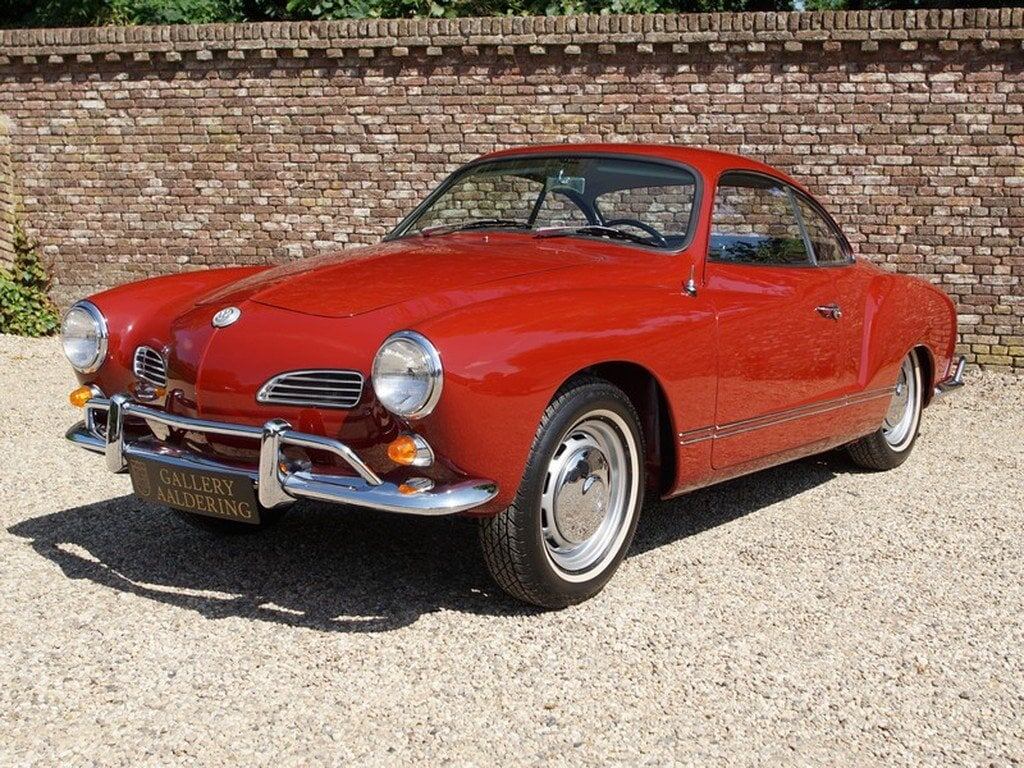 Volkswagen Karmann Ghia.