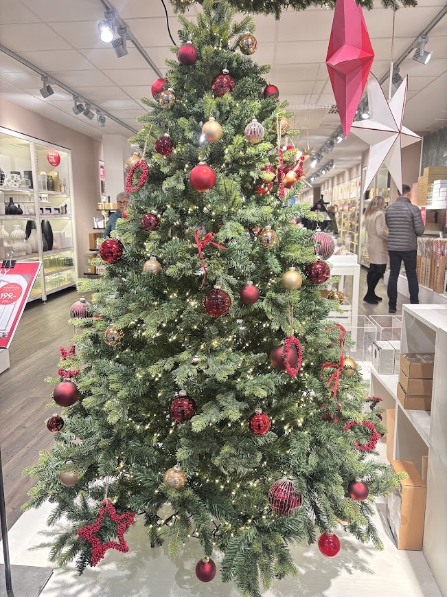 Будет повод загадать желание под бой курантов