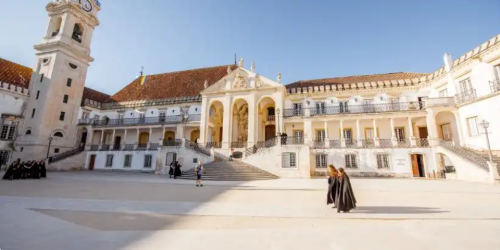 Старинный Университет Коимбры. Фото: Getty Images