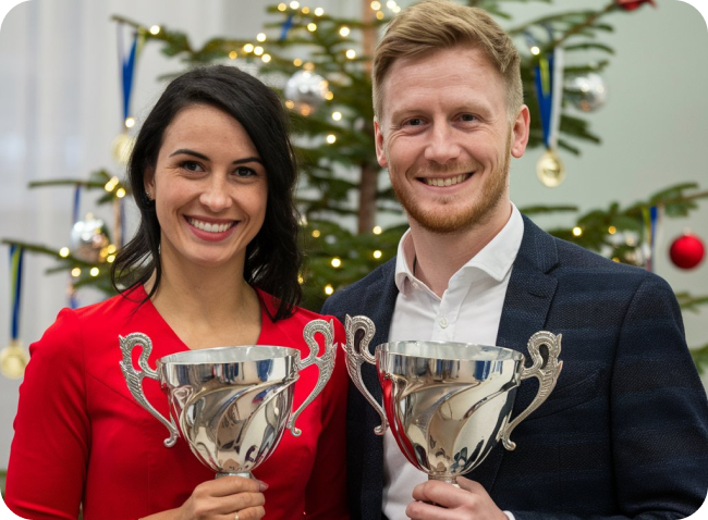 что подарить тренеру на новый год