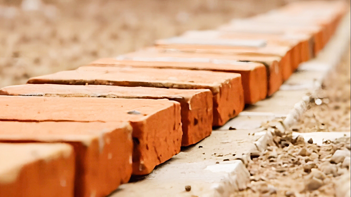 Предварительная раскладка кирпича