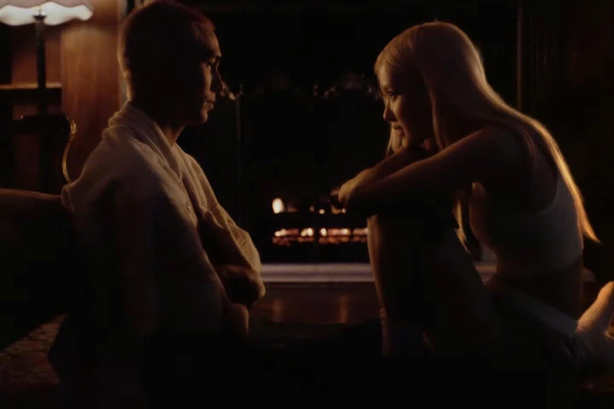     Фанаты Розе из BLACKPINK играют в детективов: теперь певицу хейтят за слухи о бывшем парне