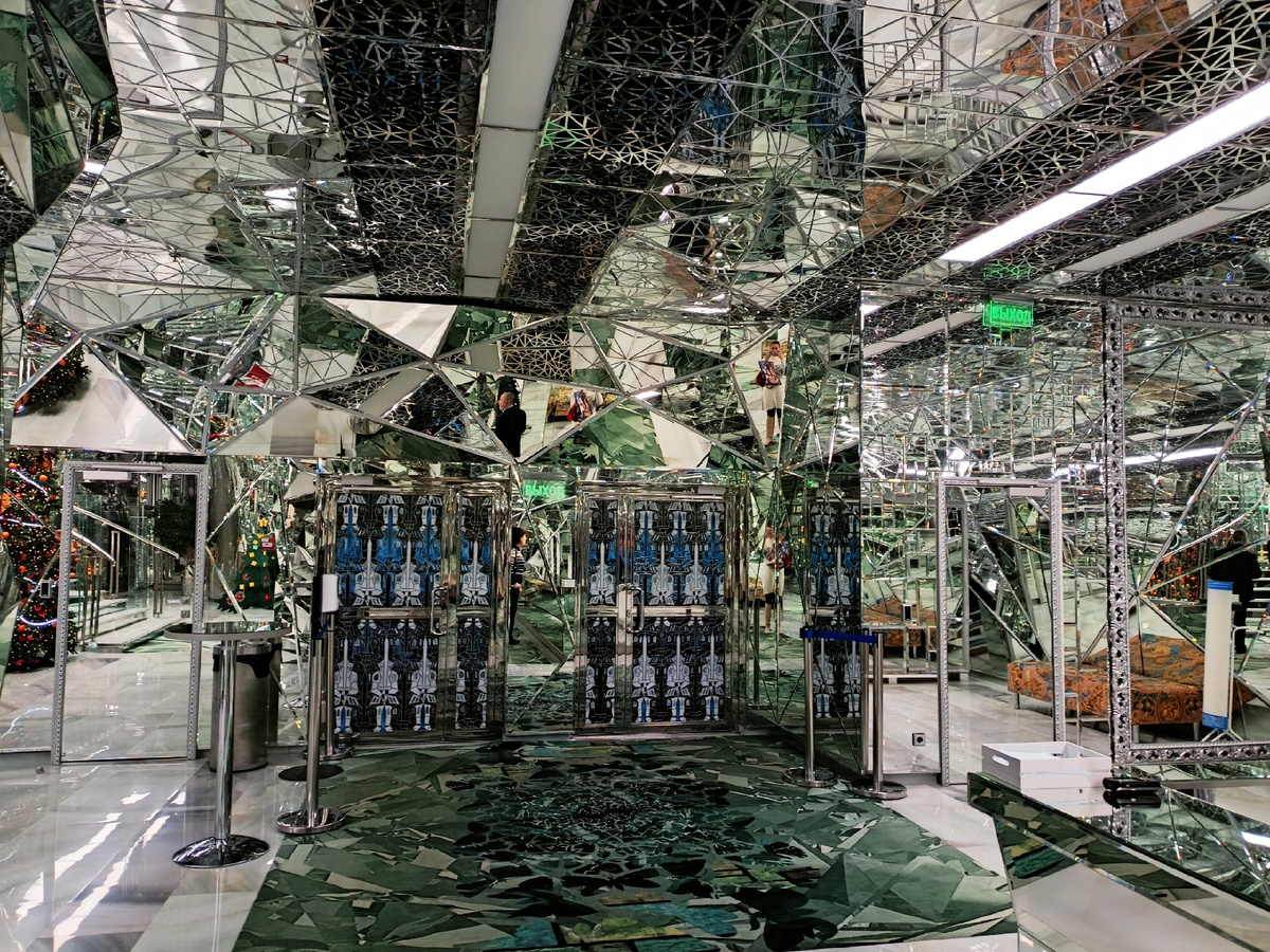 Театр Олега Табакова(вид изнутри). Сцена на Сухаревской