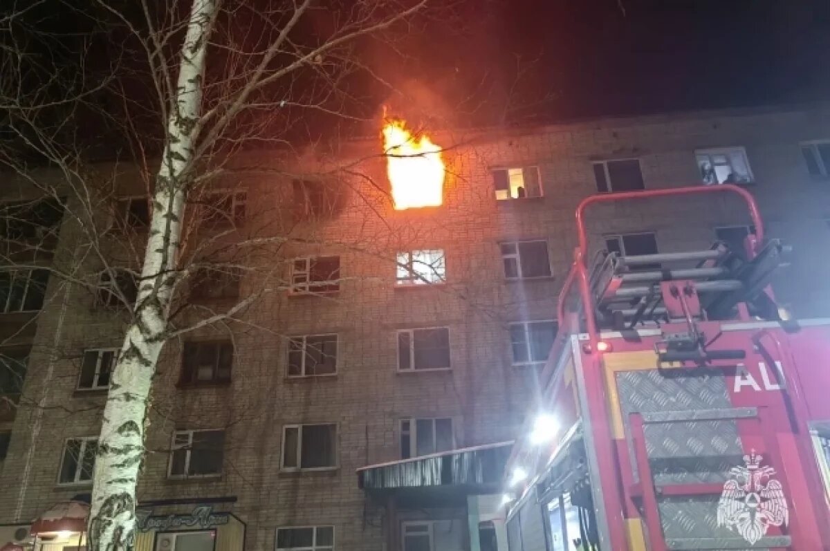    Появились подробности пожара в Стрежевом, в котором пострадали 3 человека