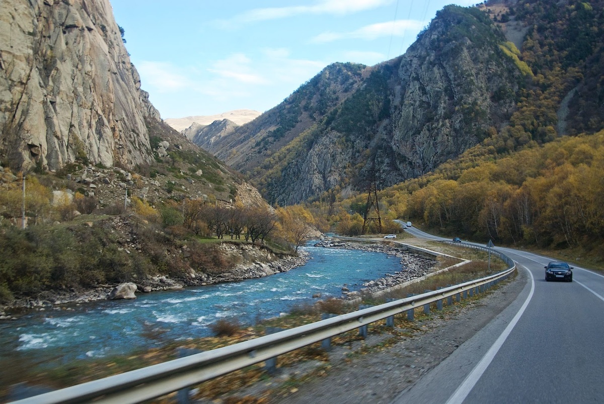 Баксанское ущелье