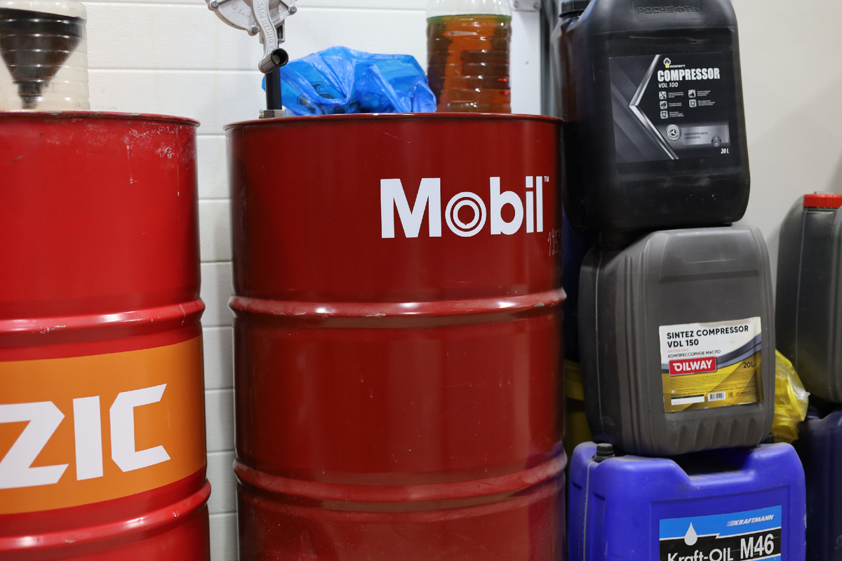 Каждому компрессору - свой вид масла.