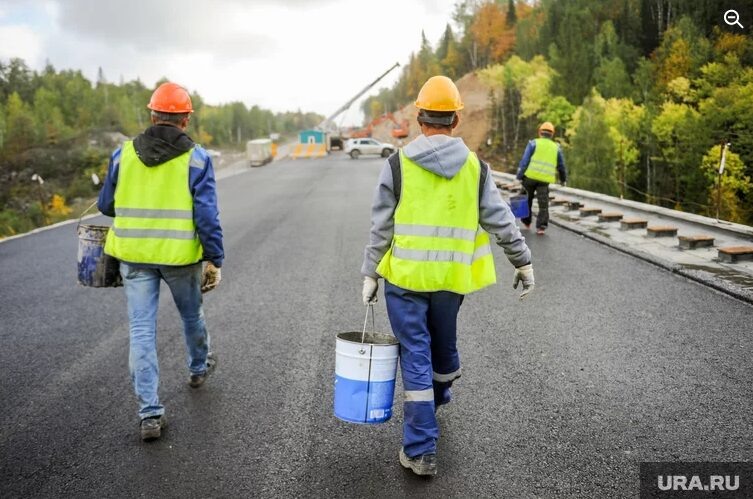 Рабочим не платят четыре месяца (архивное фото)Фото: Вадим Ахметов © URA.RU