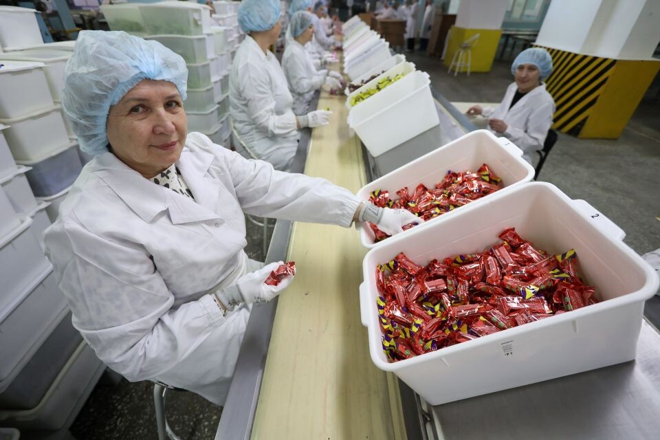    На кондитерской фабрике "Алтай". Источник: Андрей Каспришин, предоставлено пресс-службой правительства Алтайского края