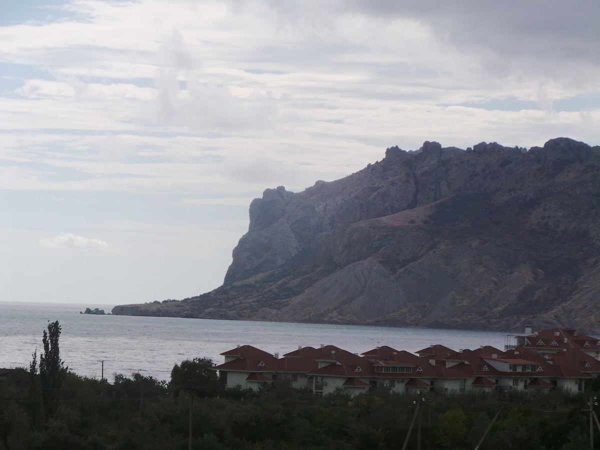 Кара-Даг - потухший вулкан