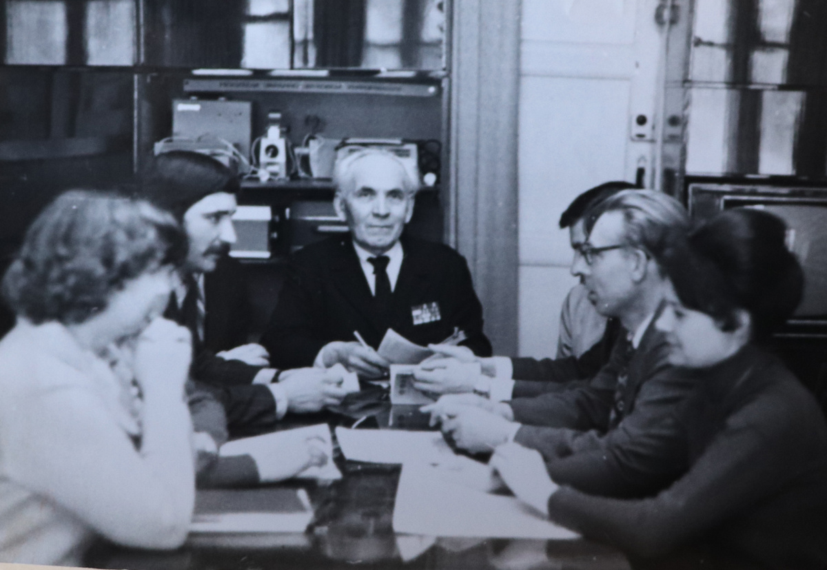 Пётр Николаевич Кошкин на заседании атеистического совета завода «Красное Сормово», 1979 год.