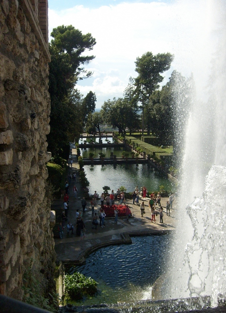 Фото автора. Вода на вилле в Тиволи