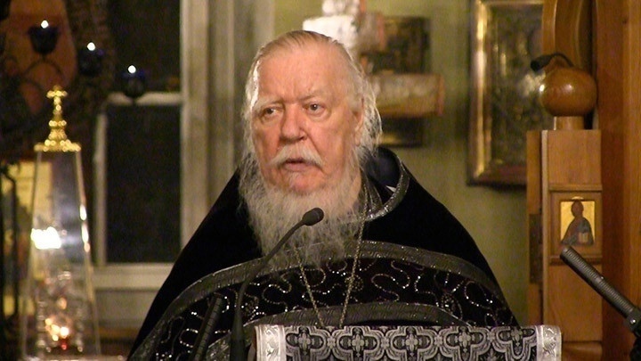 Человек создан был Богом, как бог тварного мира