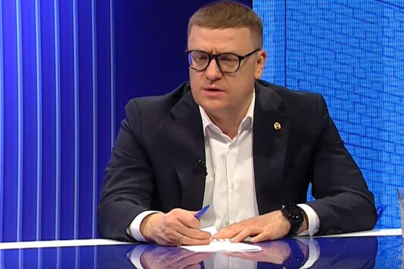    Скрин трансляции прямой линии / Алексей Текслер отвечает на вопрос о здравоохранении