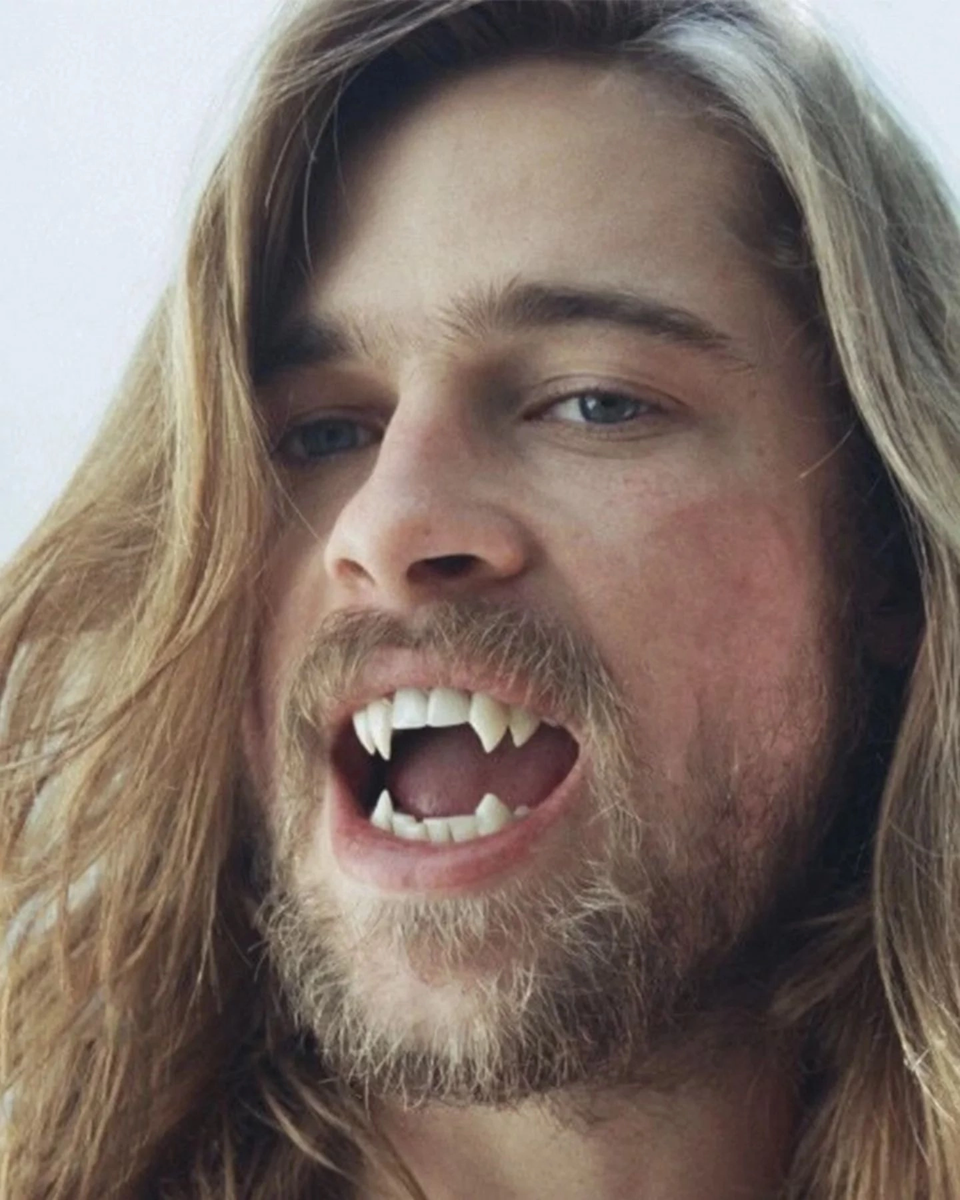 Тестирование клыков перед съёмками фильма «Интервью с вампиром»