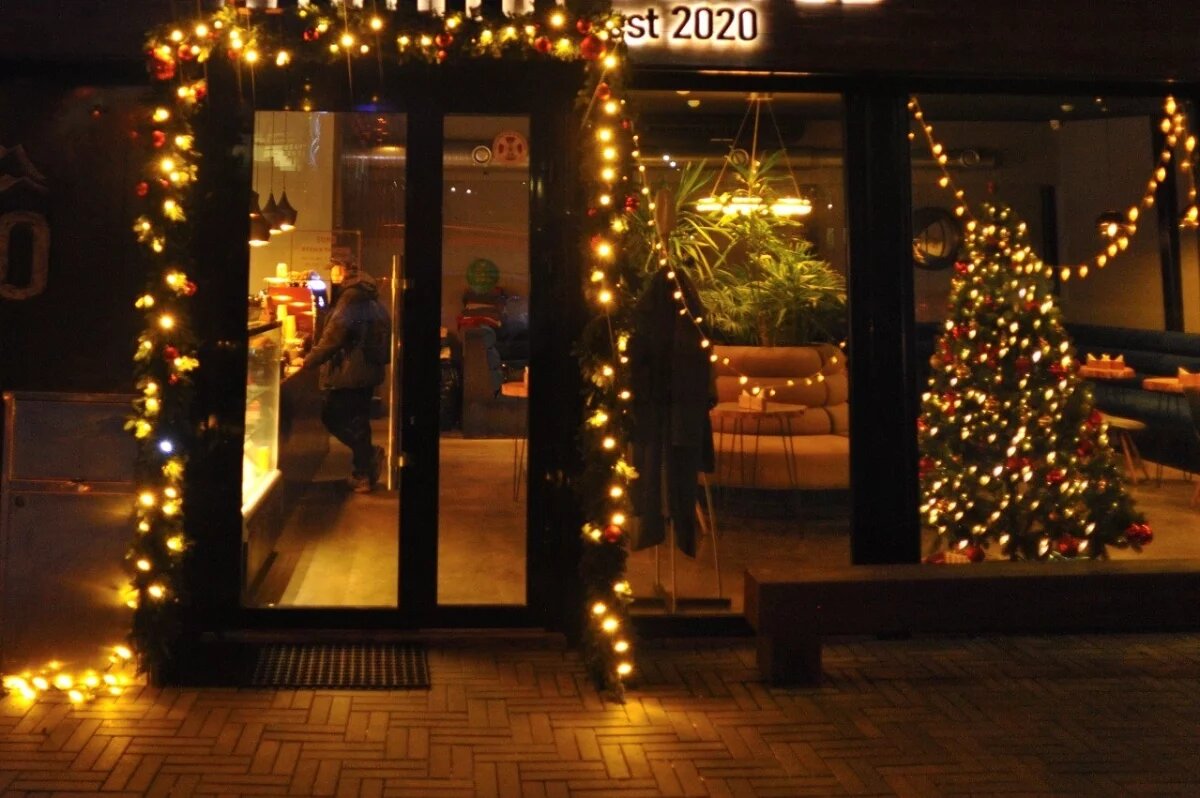    В Майкопе стартует конкурс на лучшее оформление праздничной торговли