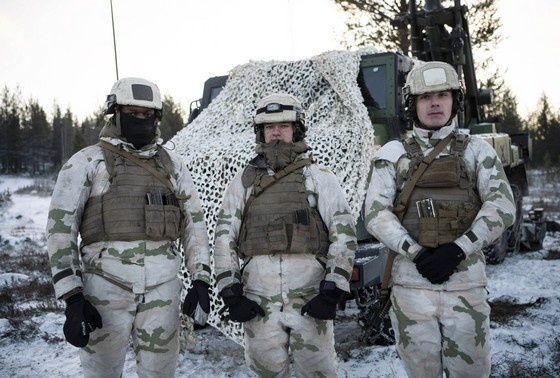    Французские солдаты из lr Cheick