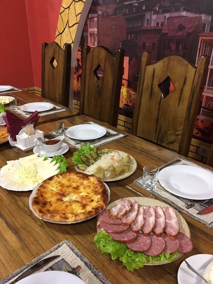 https://www.tripadvisor.ru/Restaurant_Review-g2641570-d11997247-Reviews-Stary_Tbilisi-Kudepsta_Khosta_District_Sochi_Greater_Sochi_Krasnodar_Krai_South.html