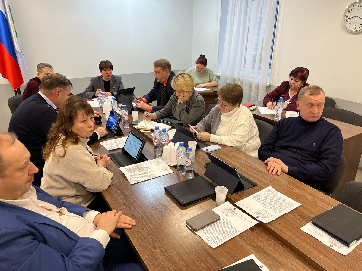 В комитет по социальной политике входят 9 депутатов.