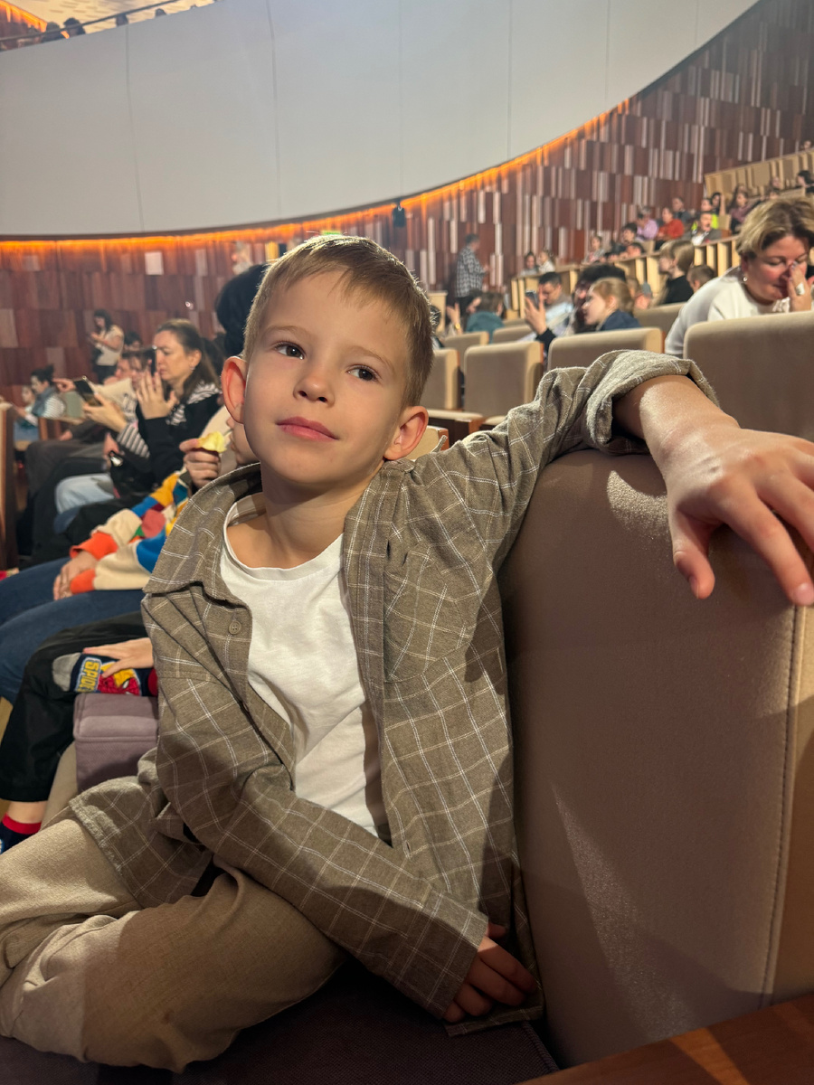 Мамкин театрал