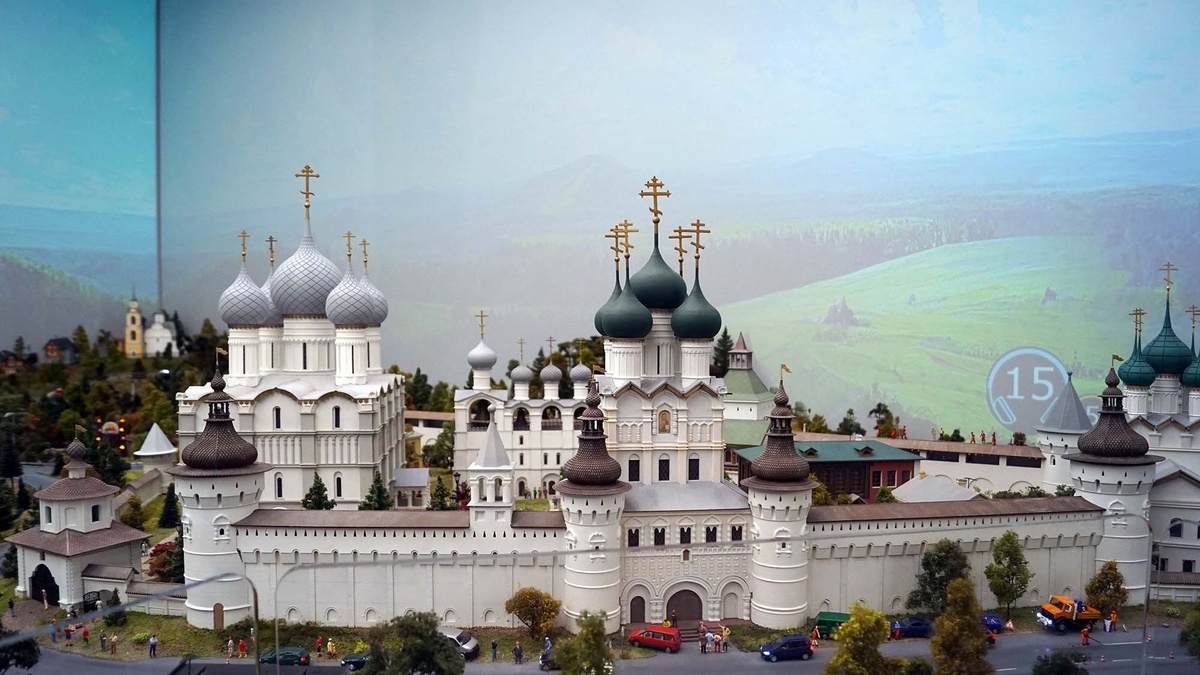 Кремль в Ростове Великом. Листайте галерею, чтобы увидеть ещё фото