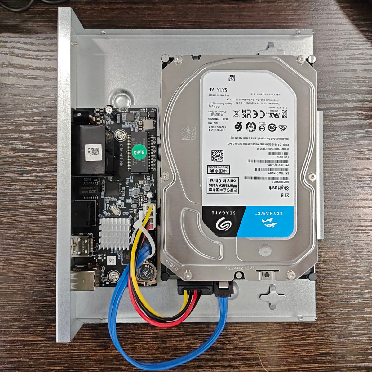 Установка жесткого диска в видеорегистратор