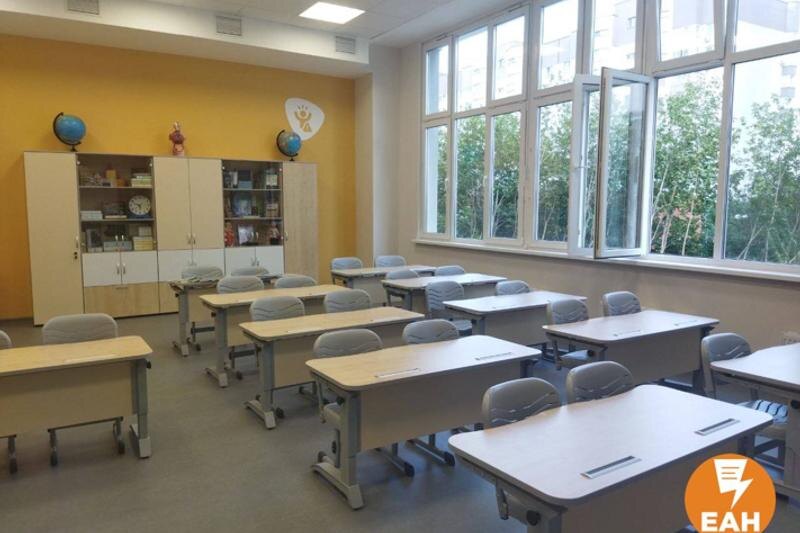    ЕАН / Детей мигрантов без знания русского языка не будут брать в школу