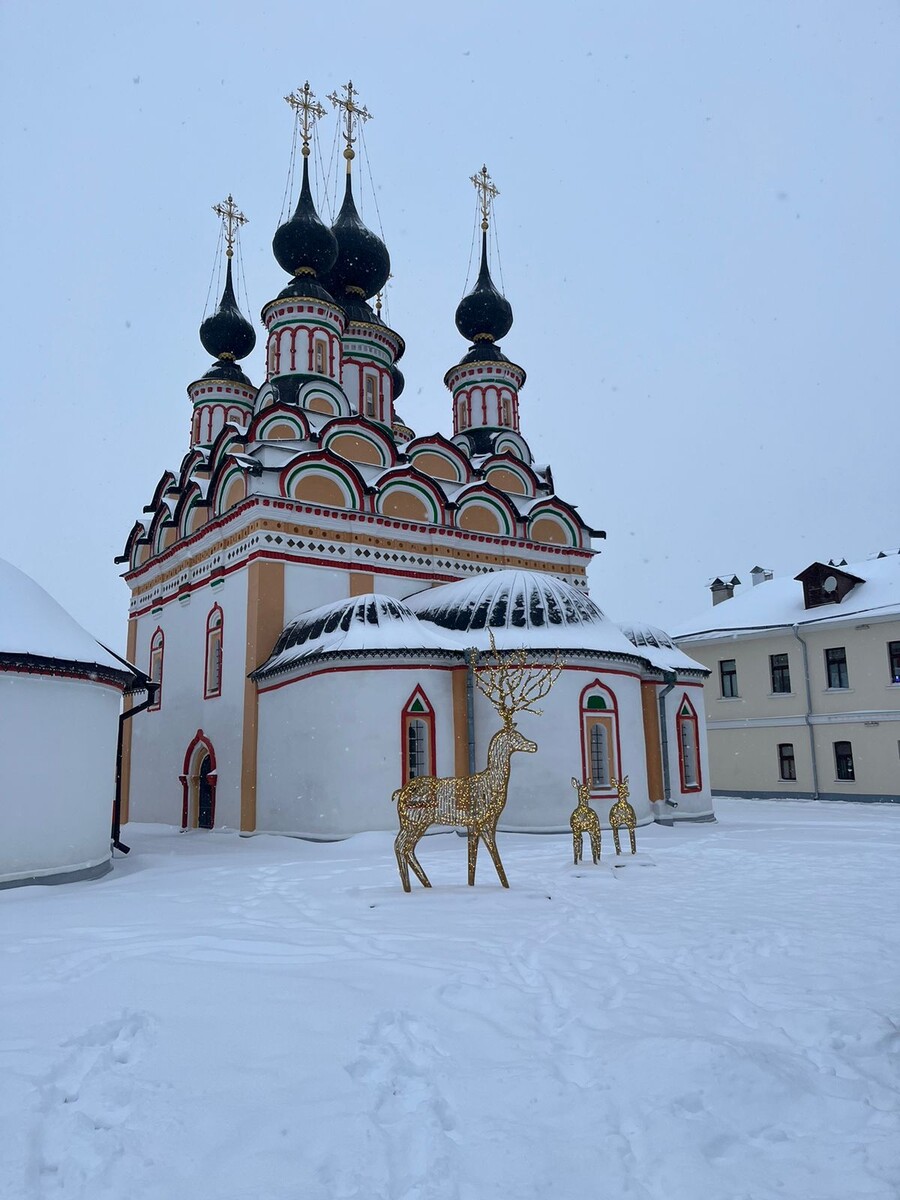 Поездка в зимние каникулы в город Суздаль – это самый лучший и доступный способ для путешествия в прошлое