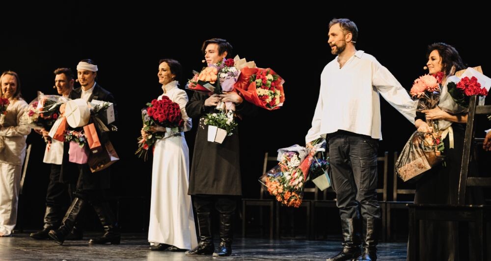 Интересное положение раскрылось во время спектакля