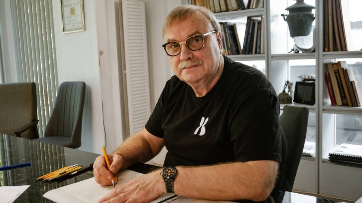    Если ты не сомневаешься в себе самом, то ты не архитектор, считает Олег Карлсон / Фото: Из личного архива