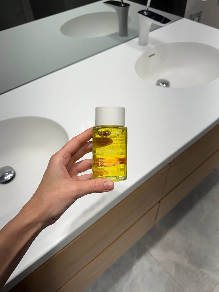 Clarins Tonic Body Treatment Oil Тонизирующее масло для тела