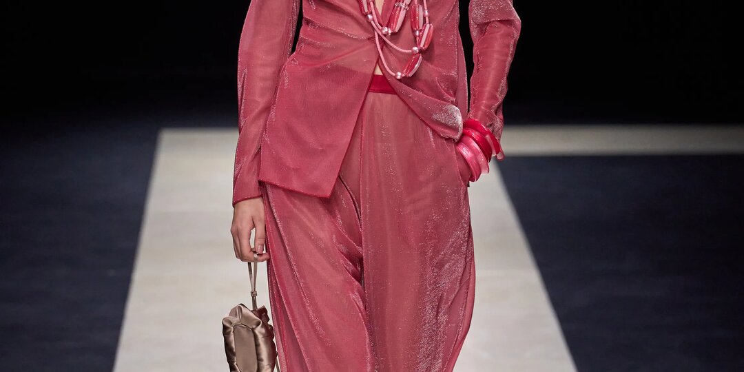 Коллекция Emporio Armani весна 2025: «Я высоко ценю женщин…»