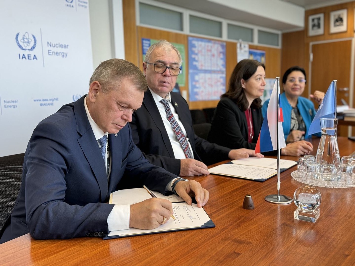 Подписание соглашения о продлении статуса Академии как Центра сотрудничества МАГАТЭ в части управления ядерными знаниями и развития людских ресурсов, а также о расширении программных областей сотрудничества с Агентством. Вена, октябрь 2024  📷

