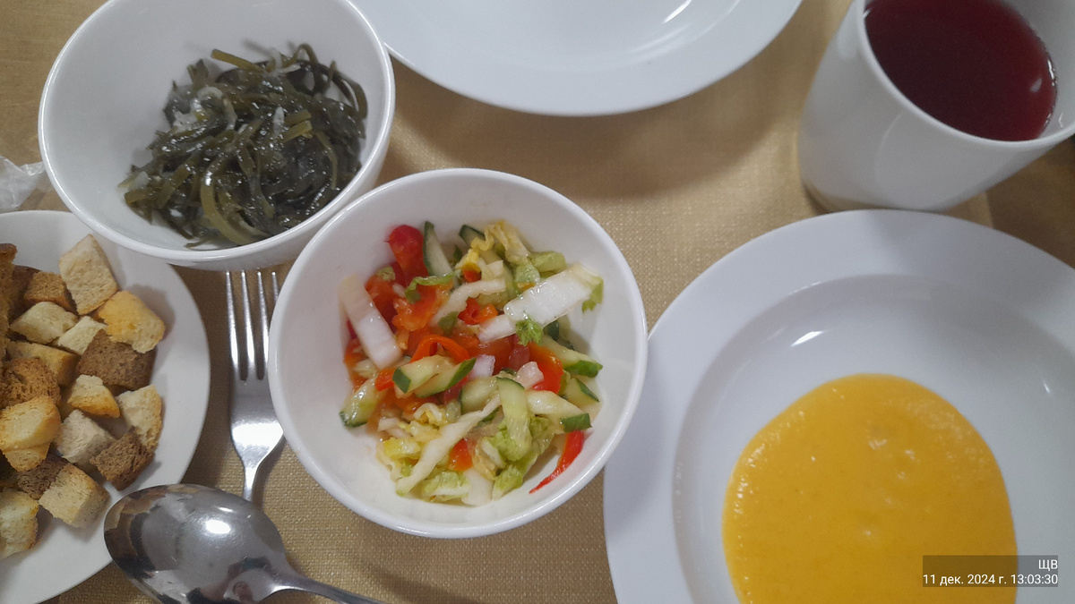 Супа налила пол подовничка. На пробу.