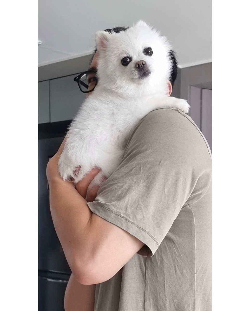    Ом Тхэ Гу со своим питомцемСоцсети