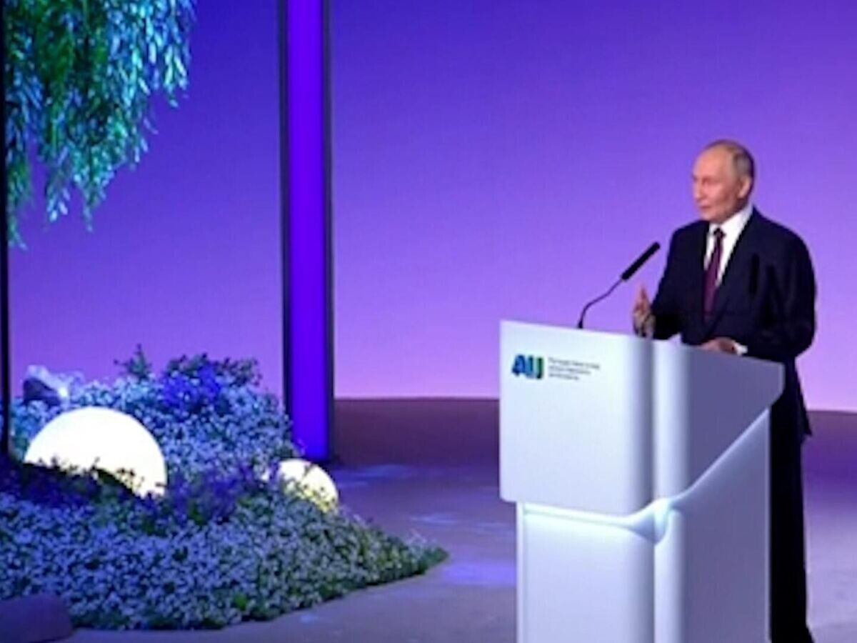    Путин о наступающей революции в целом ряде сфер благодаря ИИ© Пул