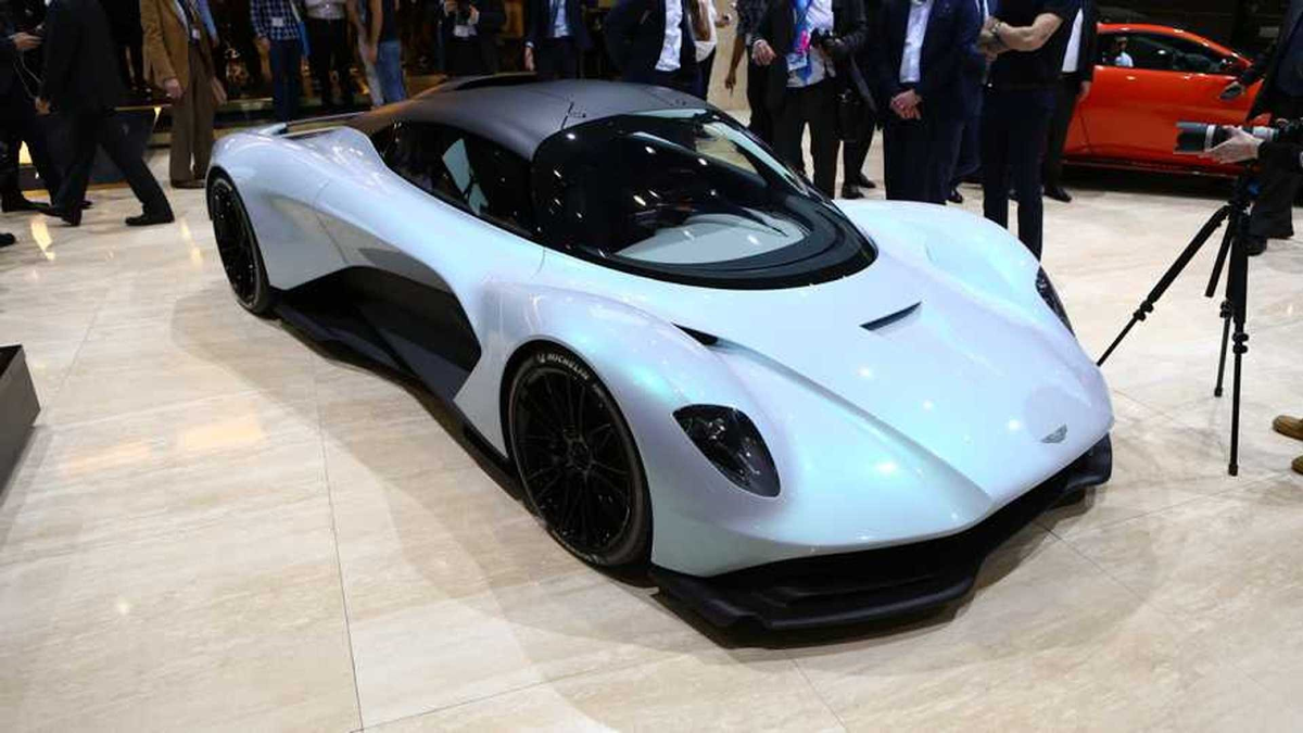 Концепт AM-RB 003 был показан публике в рамках Женевского моторшоу 2019