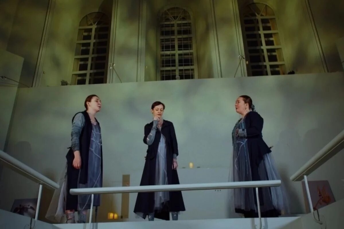    «Трава провинции» звучит под куполом собора