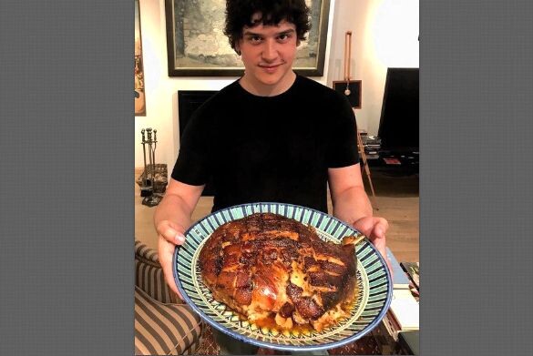 Филипп очень домовитый, хозяйственный