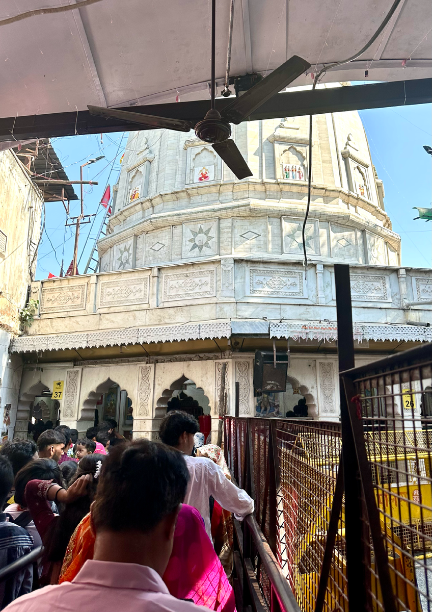 Храм Калкаджи в Дели