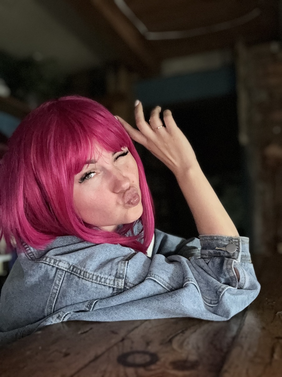 Мой розоволосый персонаж 