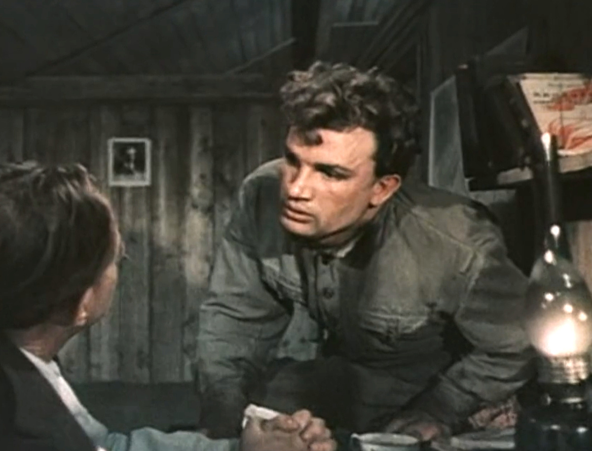 Кадр из кинофильма "Коммунист", 1957 г., режиссер Юлий Райзман, сценарист Евгений Габрилович, композитор Родион Щедрин (скриншот) 