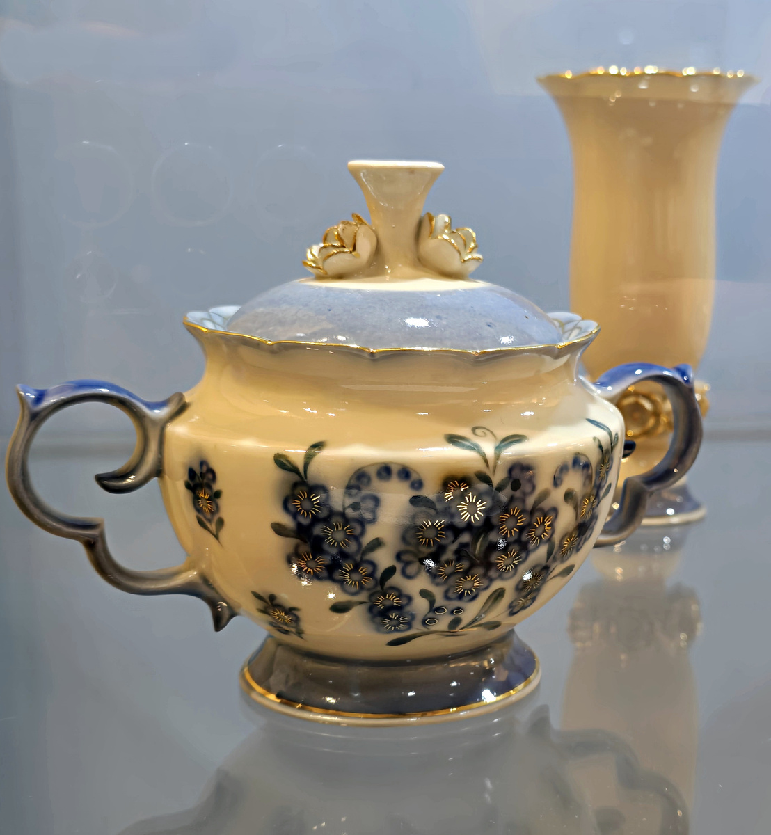 Чайный сервиз "Свадебный", 1987 г., из экспонатов выставки