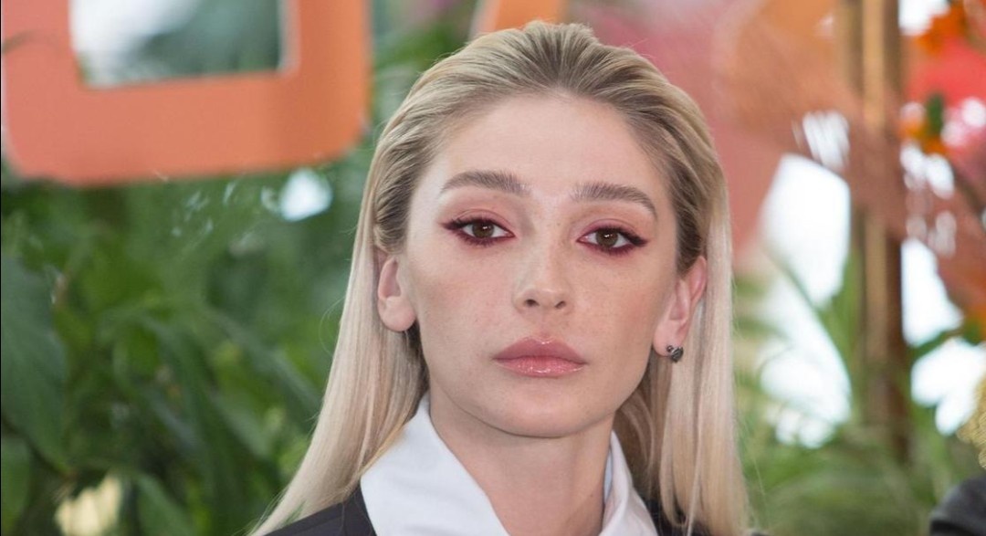 Настя Ивлева.