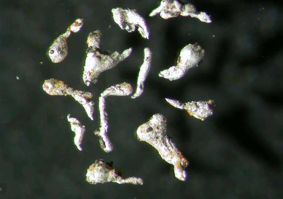 Алюминий. Остров Булла, город Баку, Азербайджан