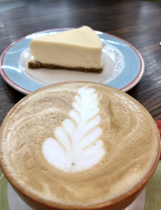 Из моих сладких времен, когда блюда с сахарами еще не вызывали во мне отвращения. Фото из личного архива