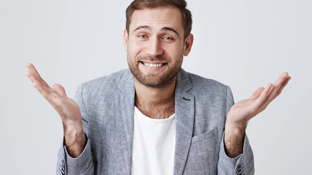 удивленный мужчина