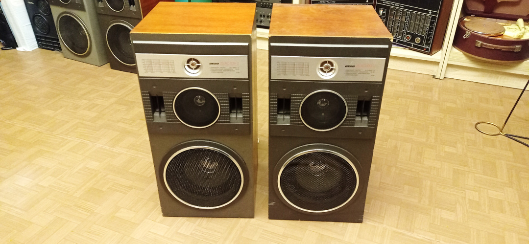 завода Вега давно нет, а дело его живёт, ведь так товарищи