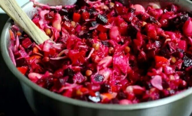 Как улучшить винегрет: 3 хитрости от шеф-поваров - и особенно вкусный винегрет, за уши не оттянешь. Все подруги теперь так готовят