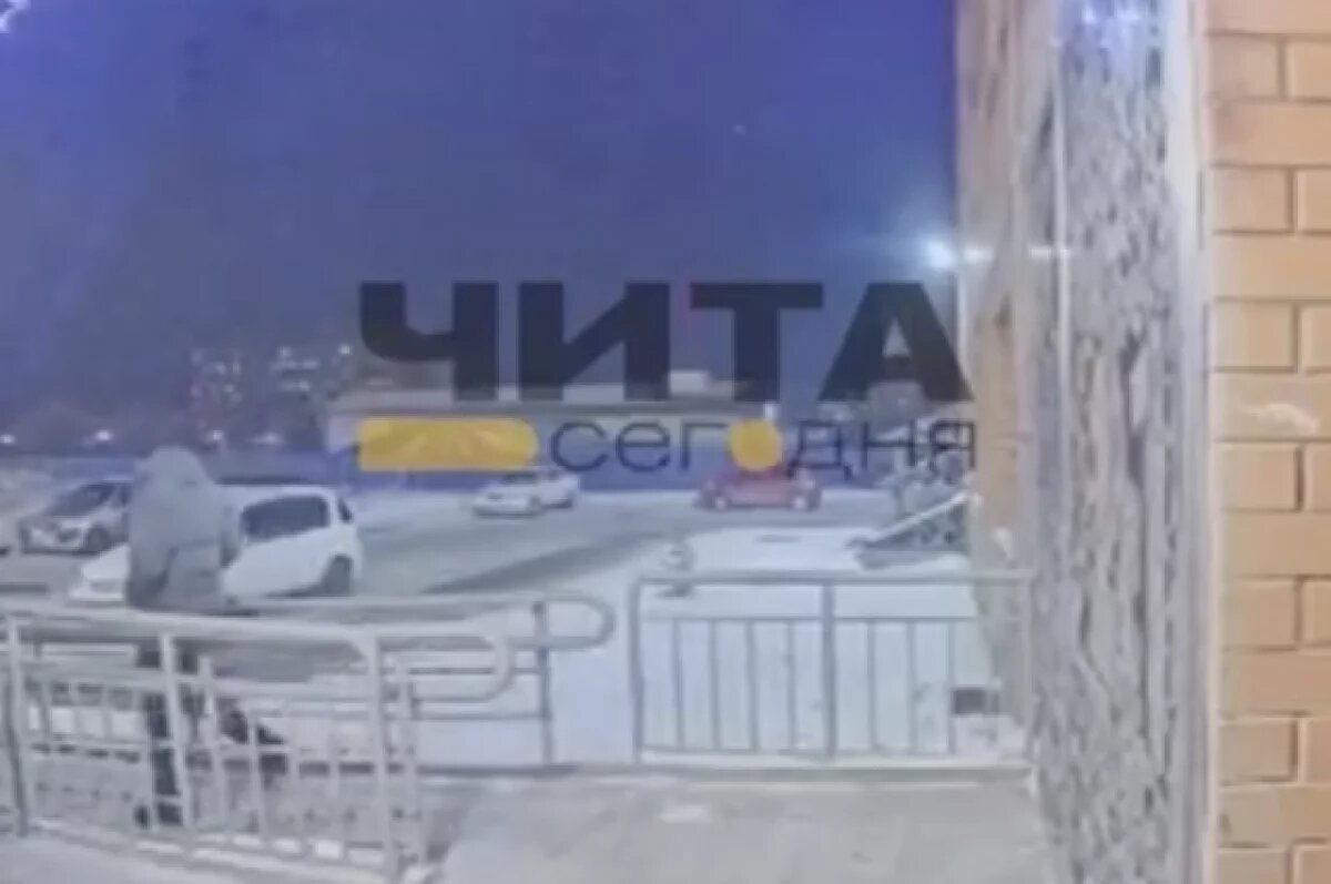    Напавшему на читинку в подъезде предъявили обвинение